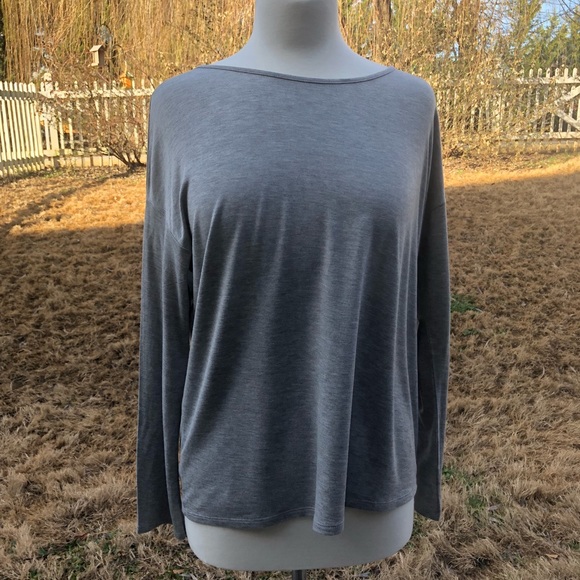 Tahari Tops - Tahari Comfortable Lightweight Gray Medium Top NWT